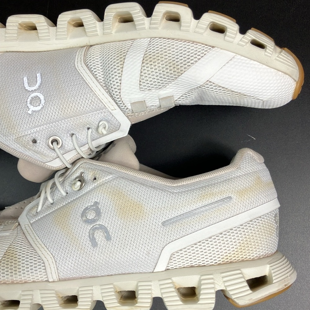 On Cloud Running 5 Pearl White Athletic Sneaker Shoes Women’s size 10.5 - Picture 9 of 14